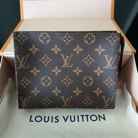 60 results for Louis Vuitton M47544 